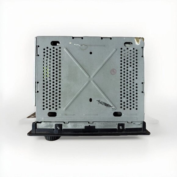 2003-2005 Chevy Silverado GMC Sierra Radio Stereo CD Player NOT TESTED AS IS - Picture 2 of 7